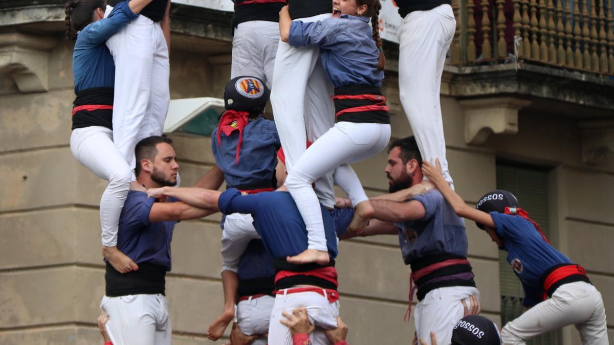 Los Capgrossos de Mataró, durante su mejor actuación.