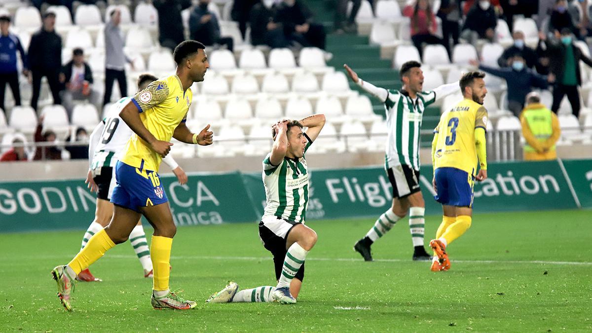 Las imágenes del Córdoba CF - Vélez CF