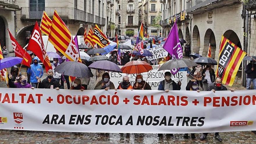 Els sindicats renyen els partits per la falta de Govern