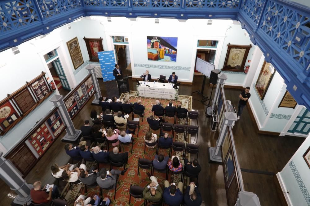 Encuentro hispanoamericano en el archivo de indianos en Colombres