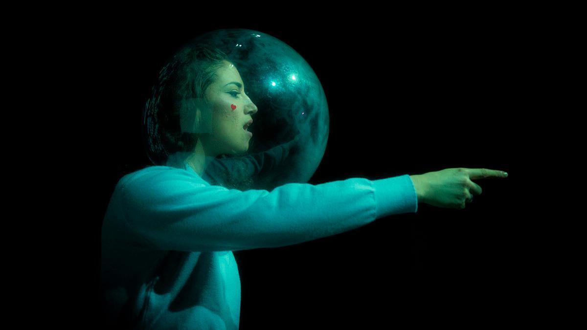 «Alicia Wants To», de Bengala Teatro Físico