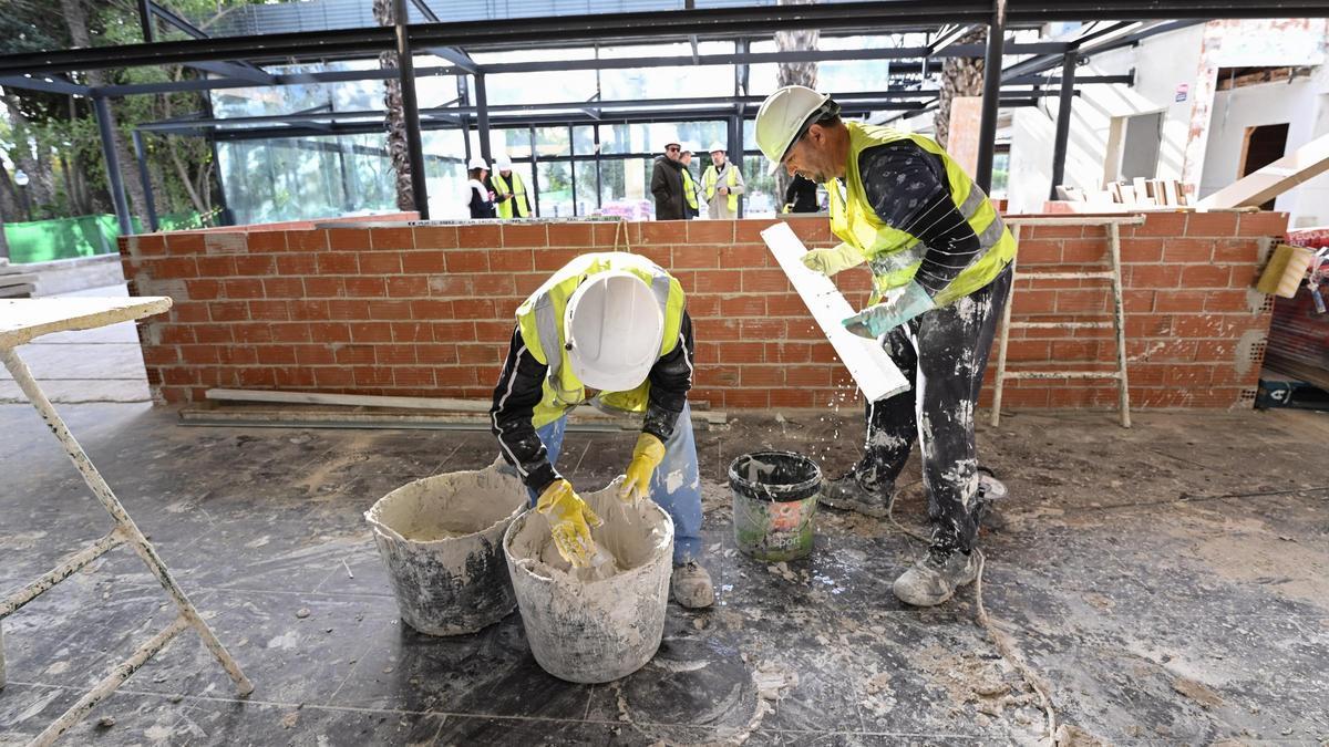 Así avanzan las obras del Restaurante del Parque Municipal de Elche