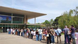 Centenares de personas han participado en los castings que Disney ha realizado estos días en Salou por la nueva película de Rapunzel.
