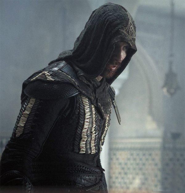 Nuevas fotos de Aguilar (Michael Fassbender) en 'Assassin's Creed'.