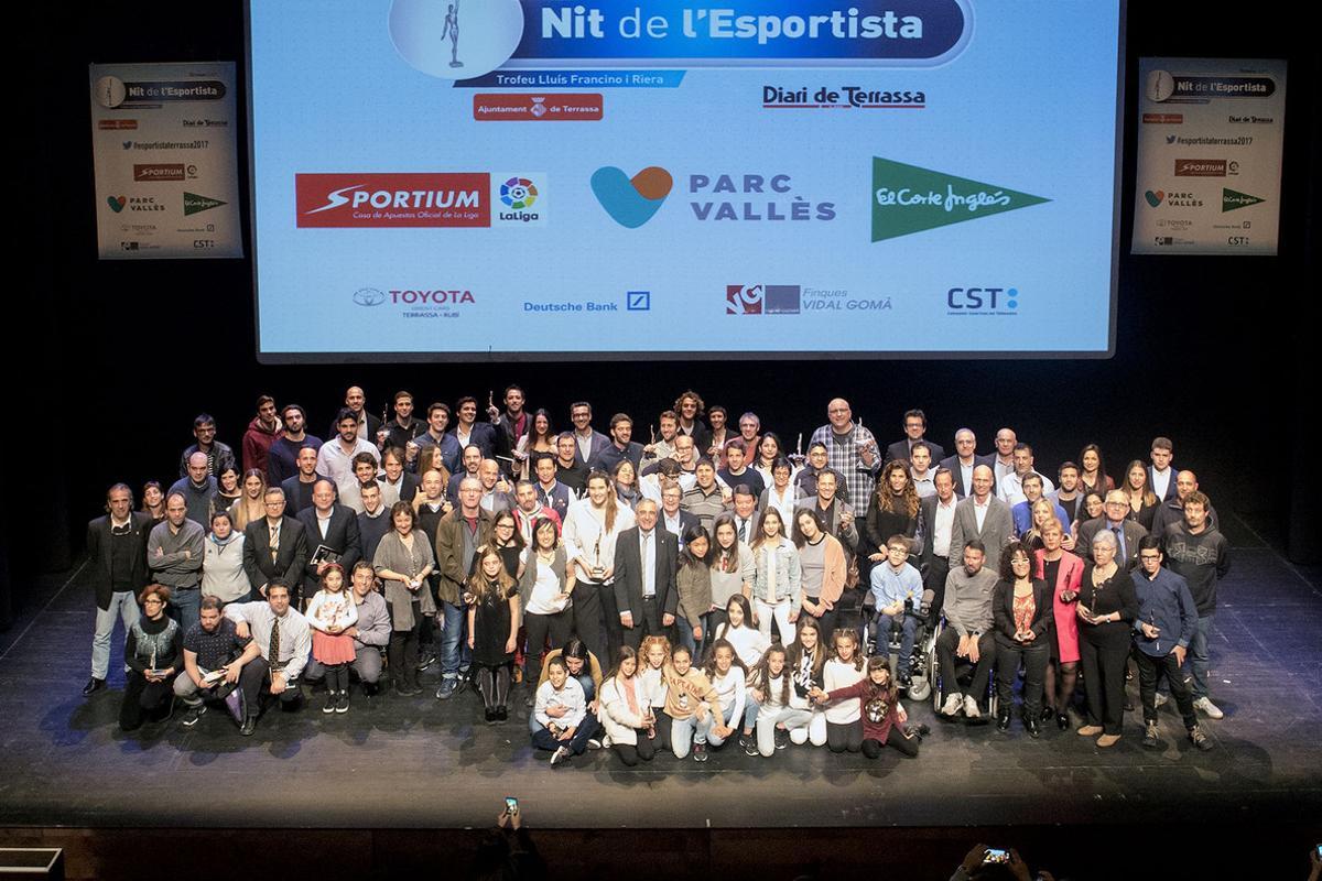 Foto de grup de la gala la Nit de l’Esportista a Terrassa. 