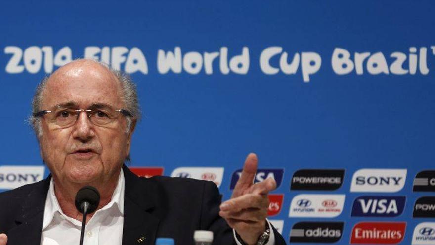 Blatter, &quot;sorprendido&quot; por la elección de Messi como mejor jugador del Mundial