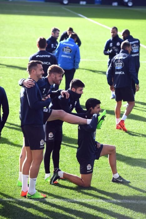 Los futbolistas completaron la última sesión previa al trascendental encuentro en Leganés.La principal novedad en la lista es Álex Bergantiños, que viaja debido a la lesión de Celso Borges.