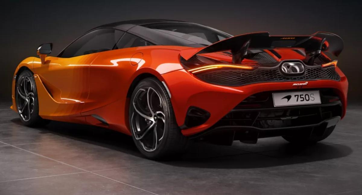 El McLaren 750S mide poco más de 4 metros y medio de largo, 1,930 metros de ancho y 1,196 metros de altura. El maletero tiene una capacidad de 208 litros. El McLaren 750S mide poco más de 4 metros y medio de largo, 1,930 metros de ancho y 1,196 metros de altura. El maletero tiene una capacidad de 208 litros.