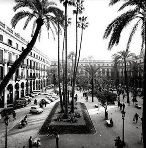 La Plaça Reial de Barcelona.