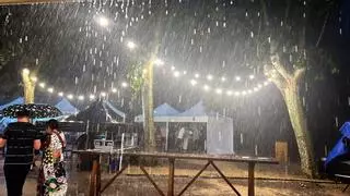 La pluja fa la guitza a una animada mostra BdeGust a la Font del Balç de Gironella