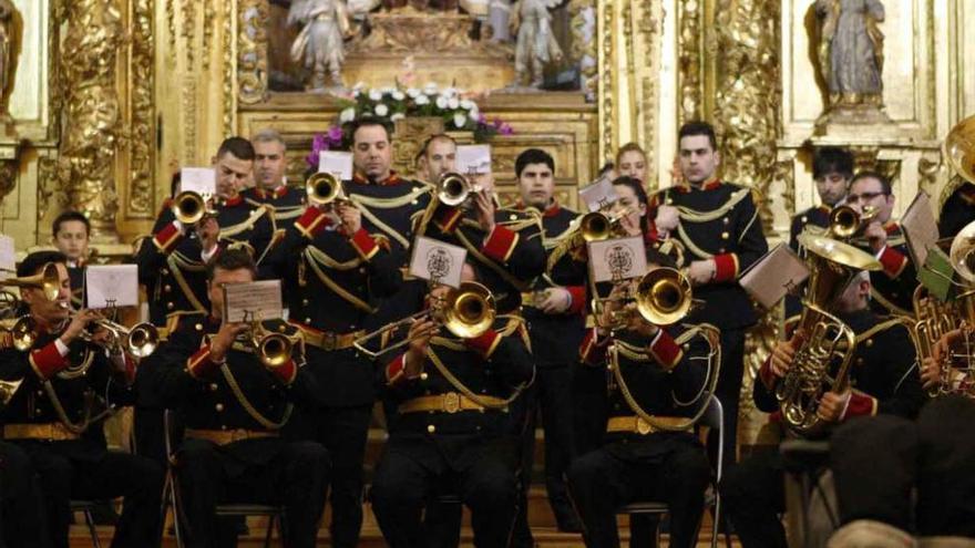 Las notas de la banda del Cristo del Perdón, a favor de Sanagua-Aspace