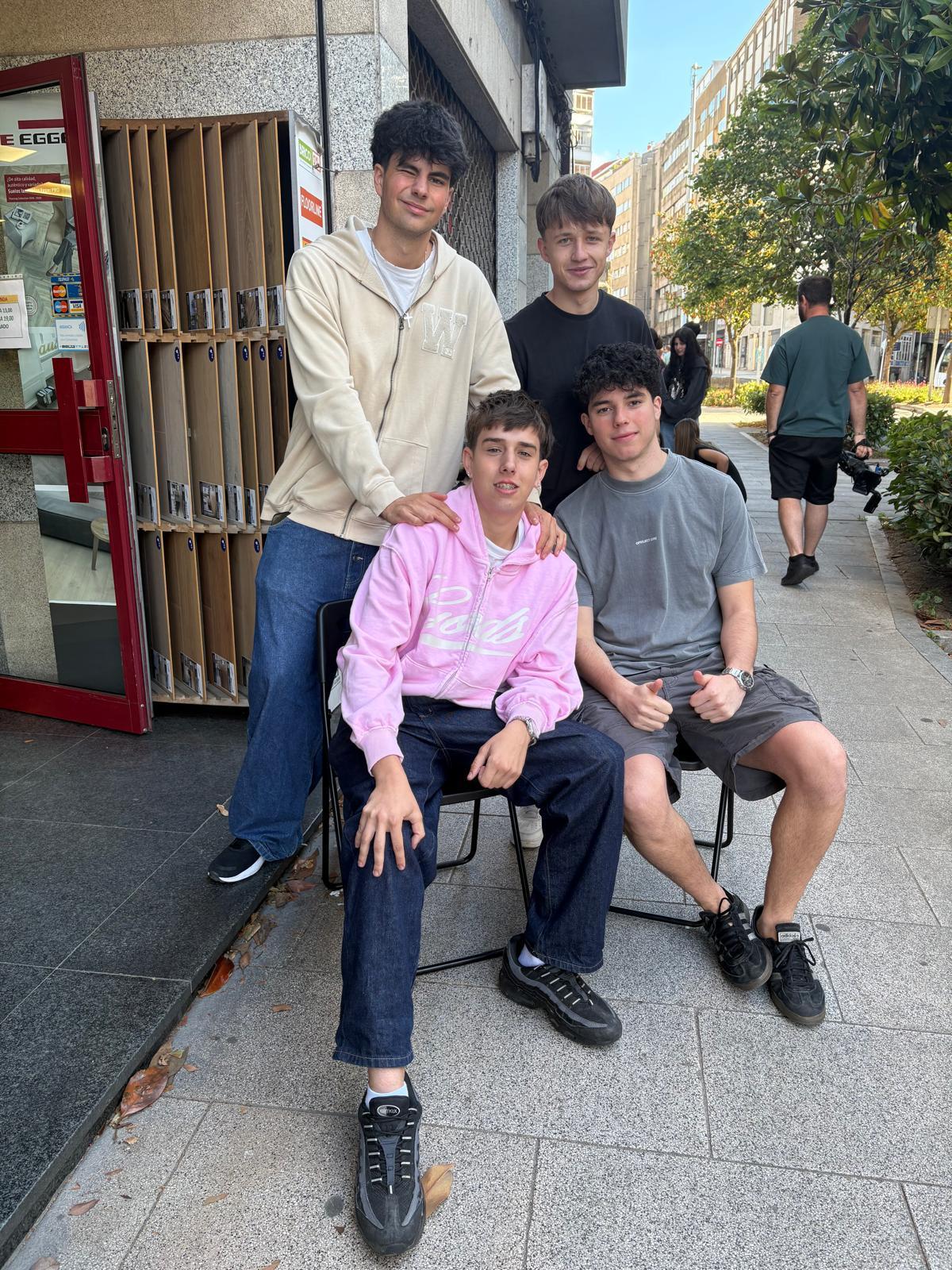 Erik Onega, Lois Filgueira, Xián Rodríguez y Sergio Álvarez estuvieron este año en un piso en Romero Donallo.