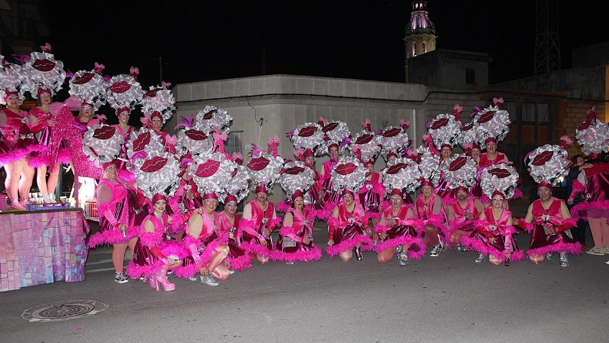 Galería de fotos del desfile nocturno del Carnaval de Alcalà de Xivert