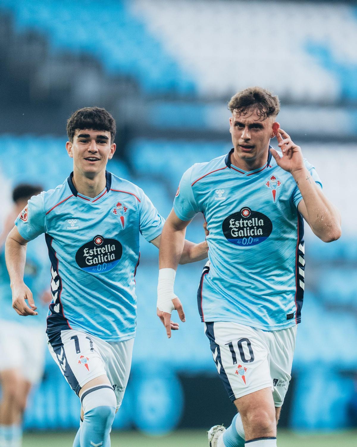 Celebración de un gol del Celta Fortuna.