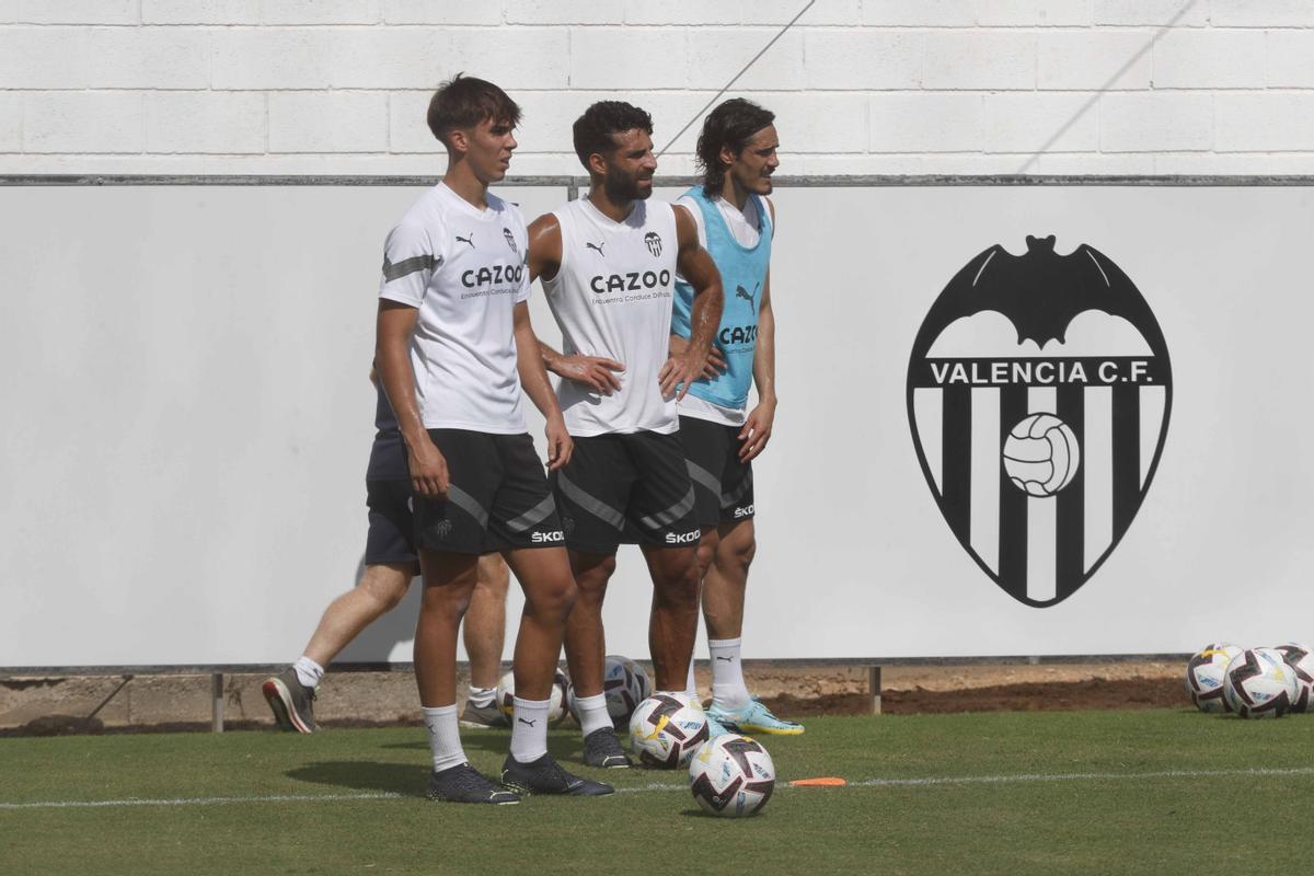 Valencia. Entrenamiento Valencia CF Edison Cavani