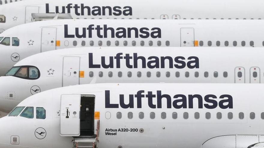 Lufthansa cancela 20.000 vuelos hasta octubre ante la escasez de combustible
