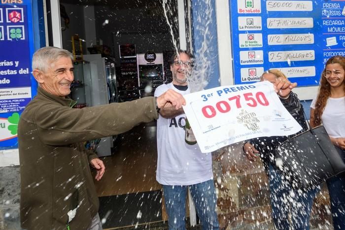 Lotería en Las Palmas de Gran Canaria  | 22/12/2019 | Fotógrafo: Tony Hernández