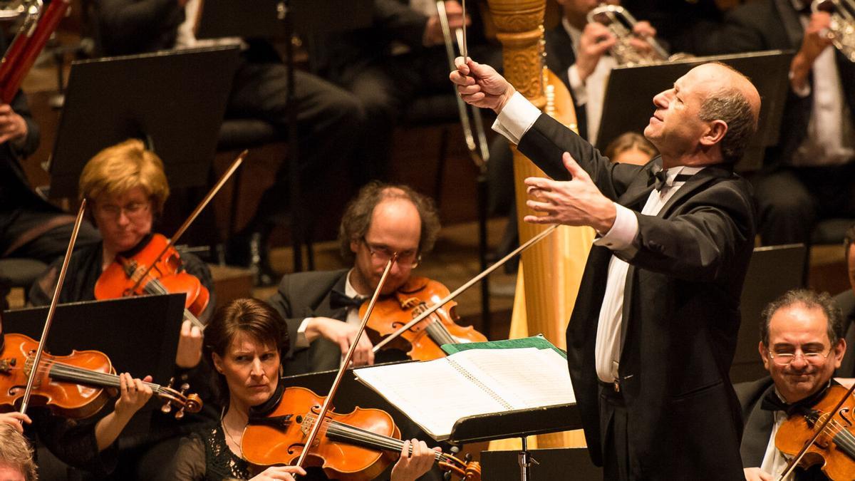 La Budapest Festival Orchestra, dirigida por Ivan Fischer.