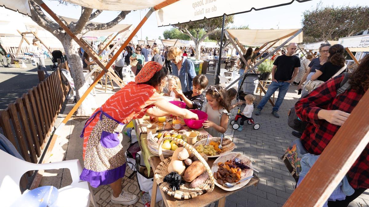 Todas las imágenes de la feria de agricultura ecológica de Sant Jordi