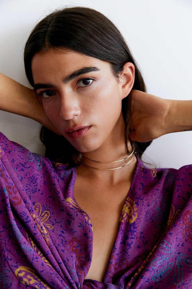 Choker dorado de Pull & Bear