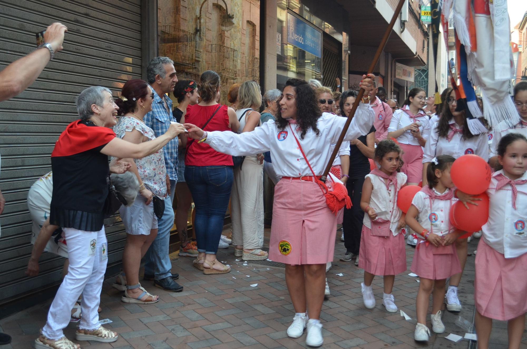 Fiestas del Toro en Benavente: Así ha sido el primer desfile de las peñas