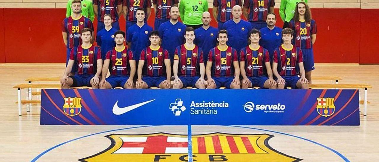 Foto oficial de la plantilla del Barcelona B de la División de Honor Plata Masculina de balonmano.