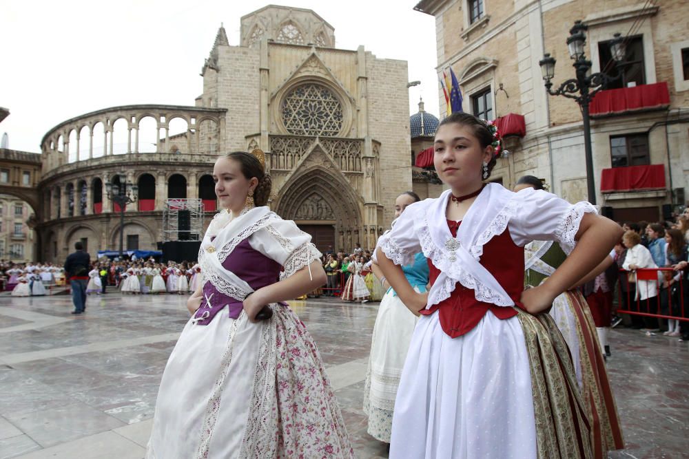 Dansà infantil a la Virgen