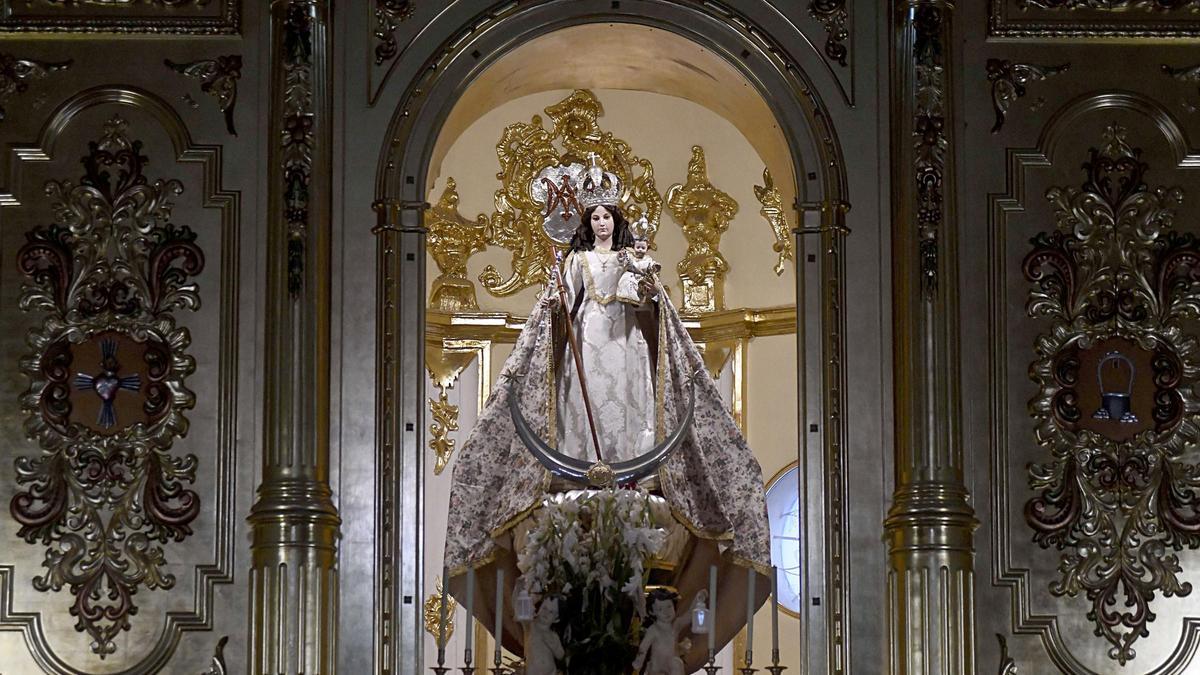 La Virgen del Rosario de La Alberca, fotografiada esta semana en el templo.