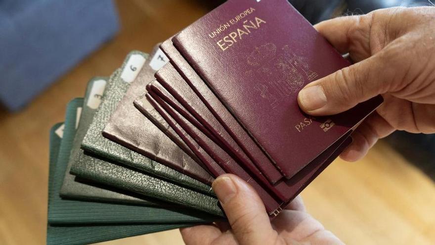 Col·lecció de passaports: 29 entre tots dos