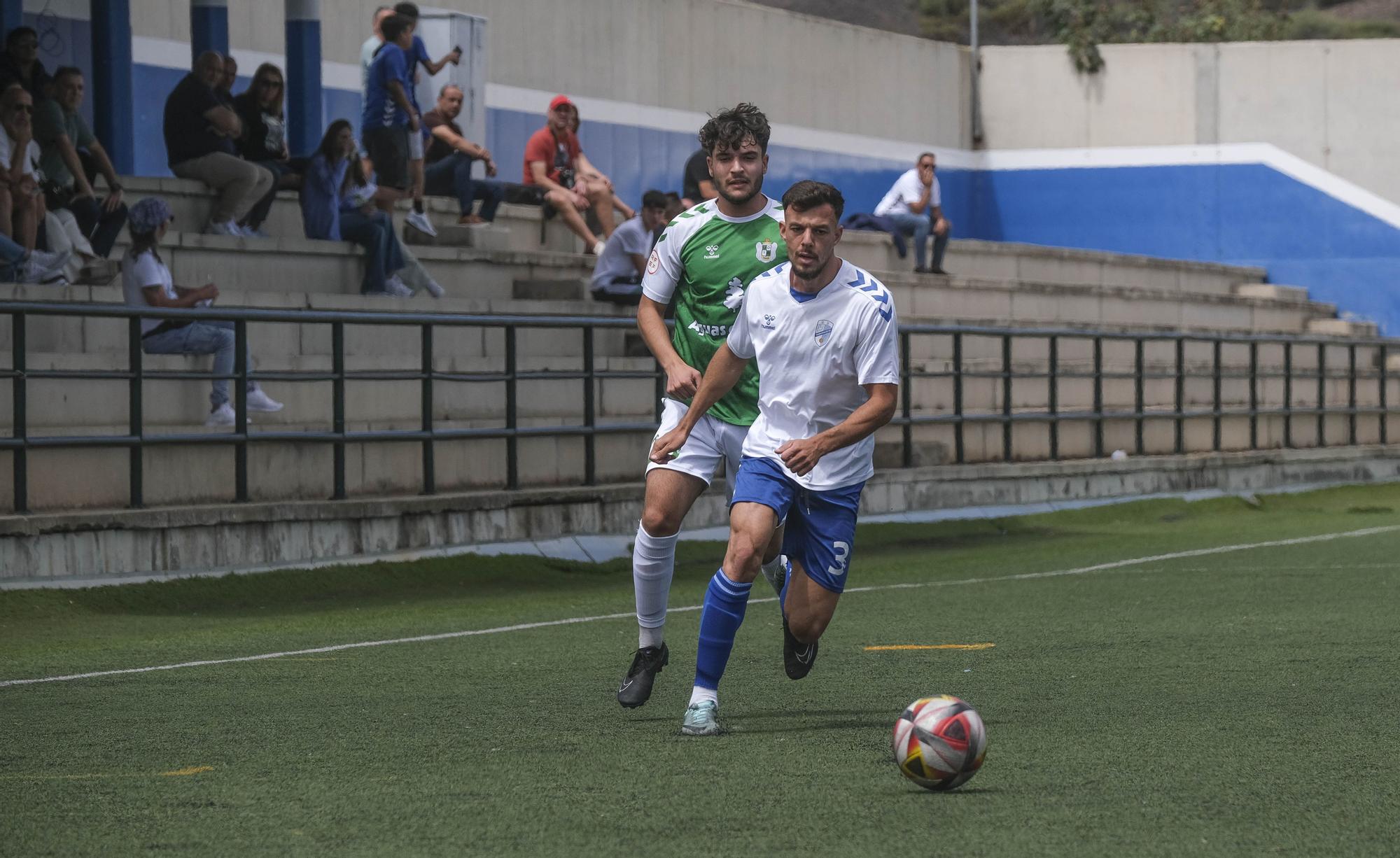 Imágenes del encuentro de Tercera División disputado entre le Tamaraceite y el Teror, este jueves 28 de marzo de 2024.