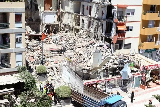 Derrumbe de un edificio de viviendas en Los Cristianos