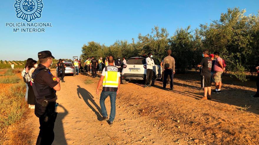 Detenidos en Sevilla por tener a extranjeros semiesclavizados en el campo