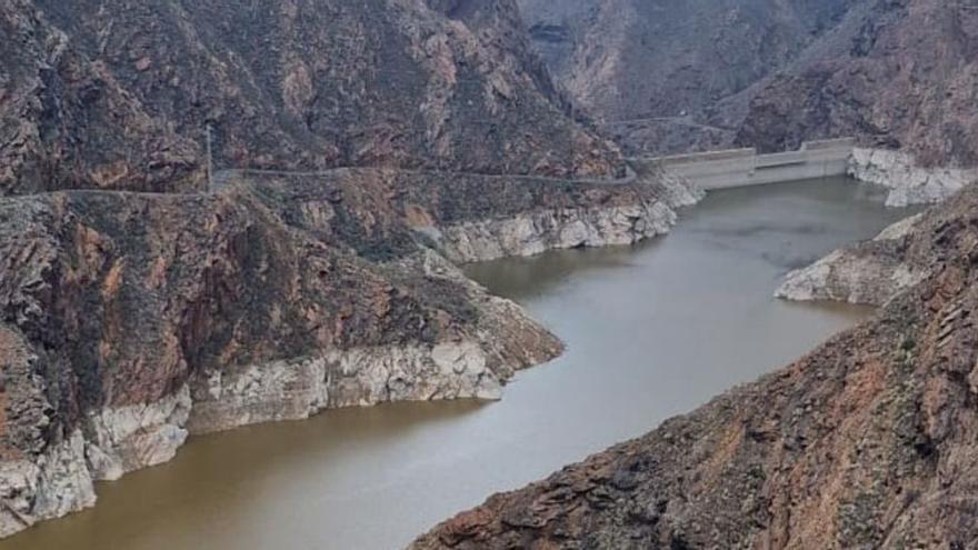 Estado de la presa del Parralillo, entre Artenara y La Aldea, ayer. | | LP/DLP