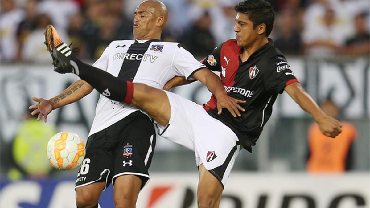 Suazo demanda a Colo Colo por despido injustificado