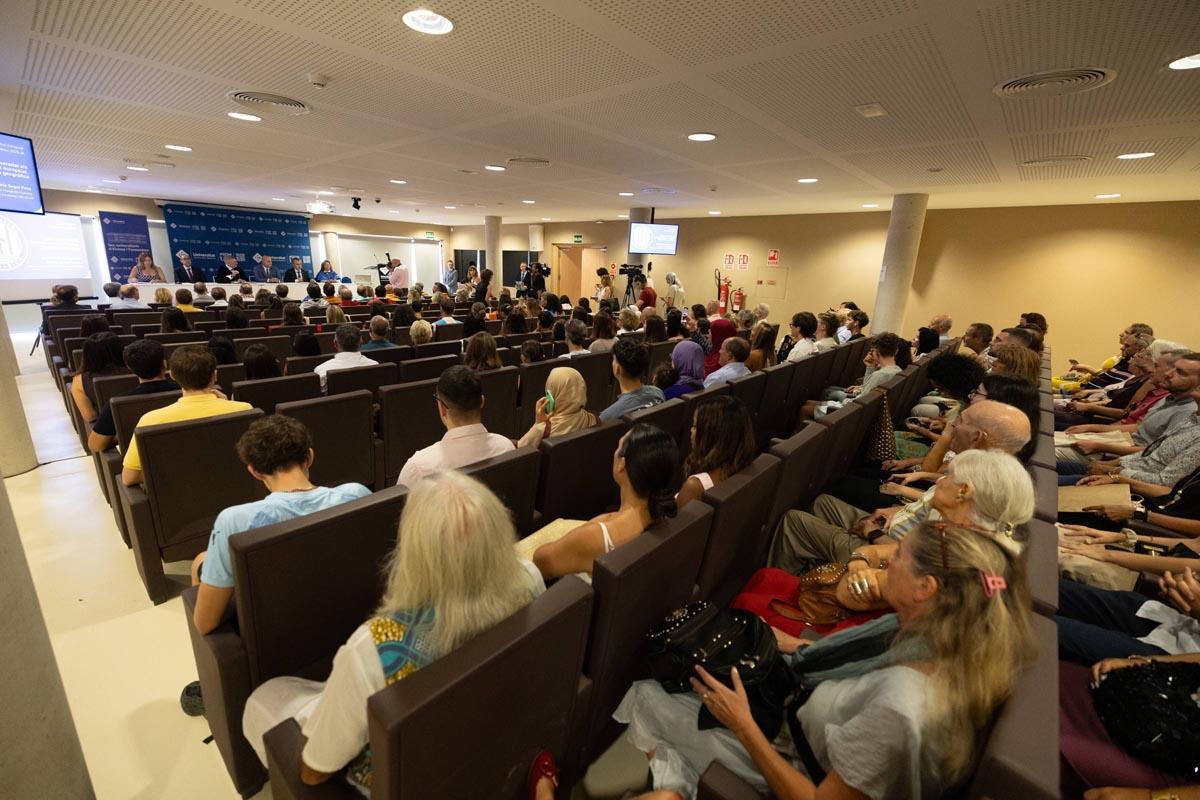 Todas las imágenes del inicio de curso en la UIB de Ibiza