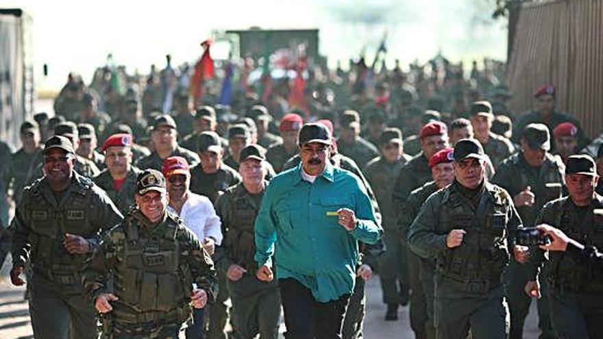 Nicolás Maduro, participant en un exerici militar.