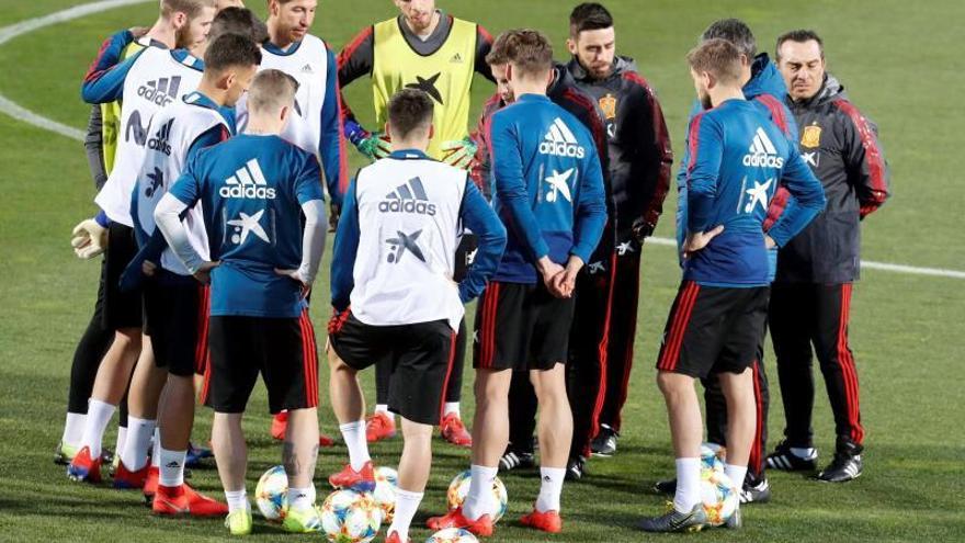 La España de la &quot;evolución&quot; inicia el camino a la Eurocopa 2020