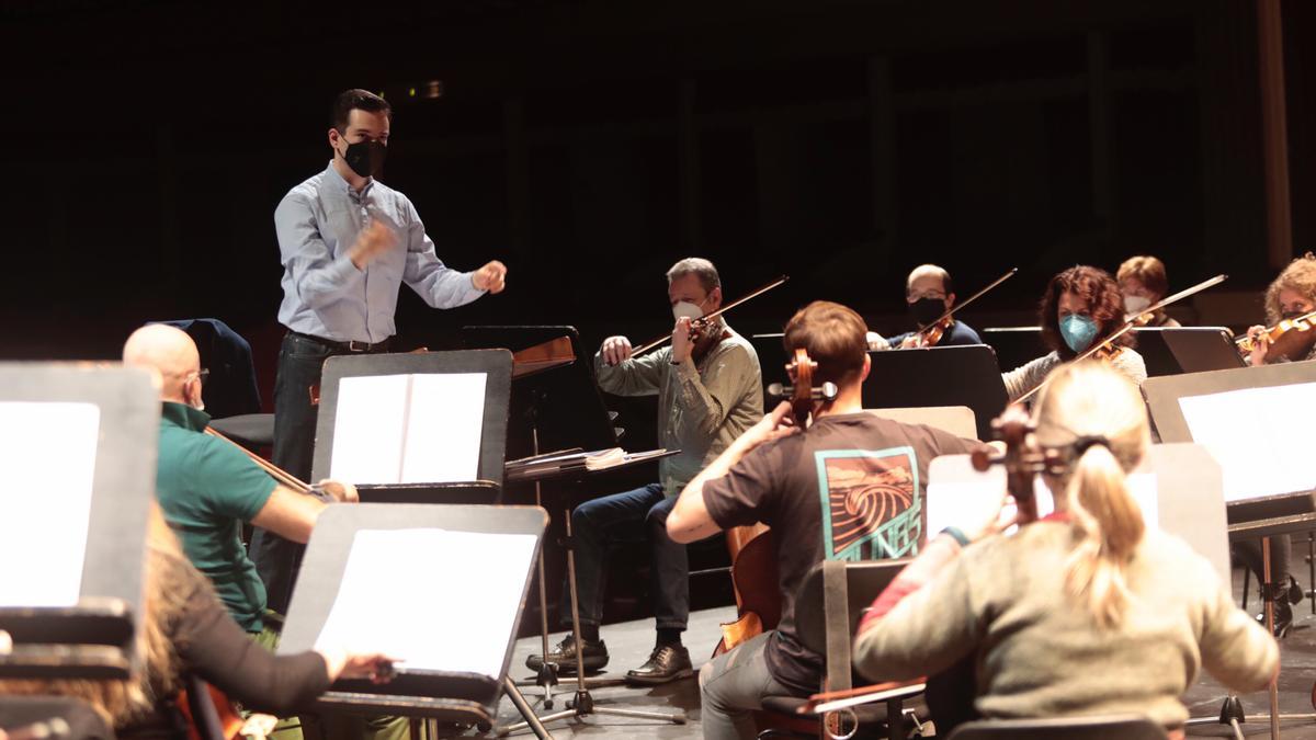 Así son los ensayos de Oviedo Filarmonía para el concierto de Año Nuevo