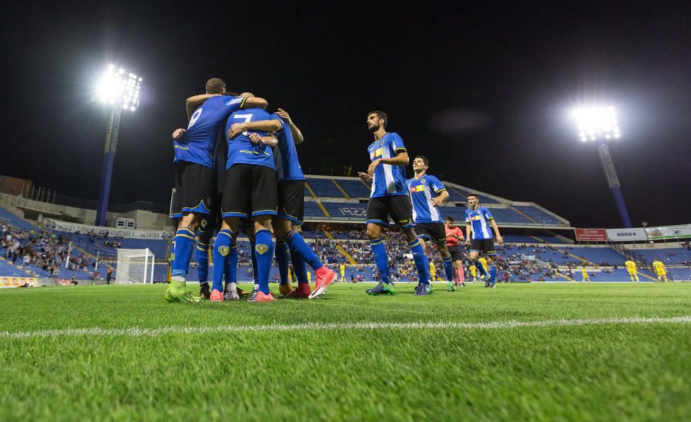 El Hércules regala otro empate en casa ante el Badalona por su nula ambición.