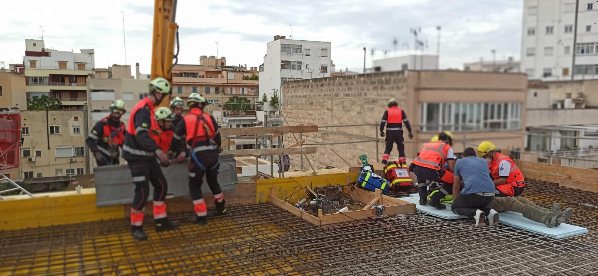 Accidente Laboral: Un Trabajador Herido Al Sufrir Una Caída En Una Obra ...