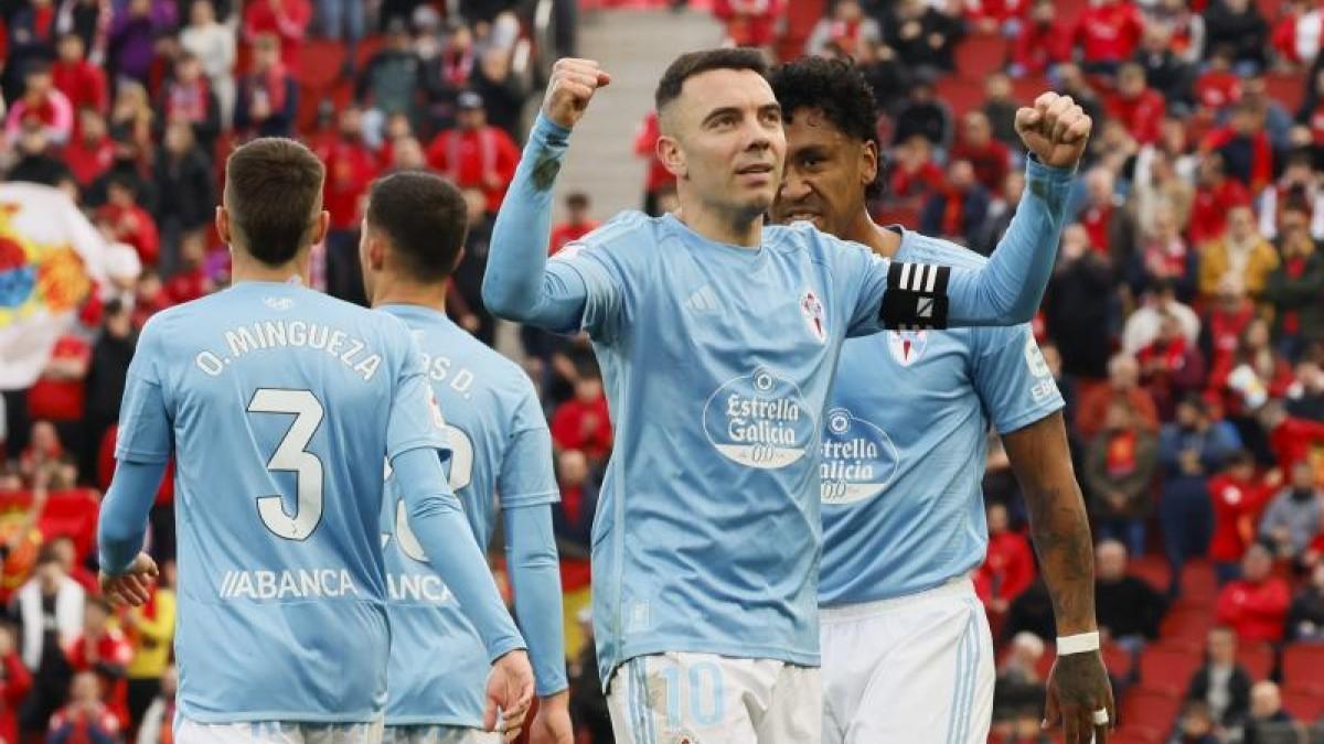 El delantero del Celta Iago Aspas celebra el primer gol de su equipo durante el partido de LaLiga entre el Mallorca y el Celta