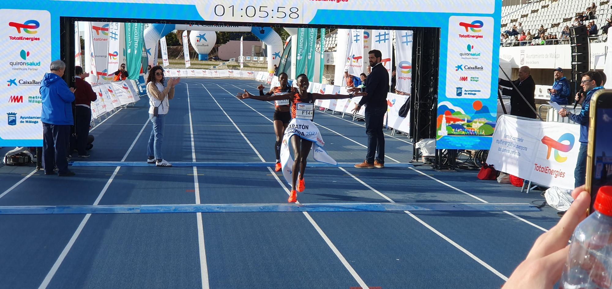 Búscate en la XXXIII Media Maratón que se ha celebrado en Málaga en la mañana de este domingo 10 de marzo de 2024 