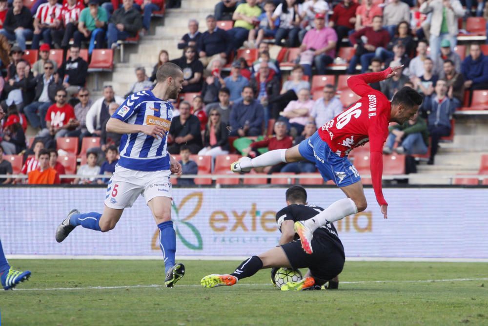 El Girona guanya l''Alabès a Montilivi