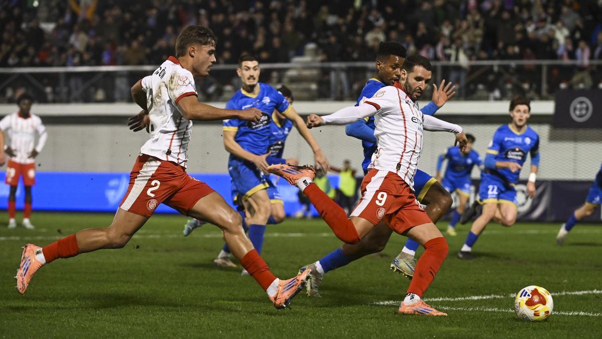 Abel Ruiz es va trencar ahir durant el partit de Copa a O Couto contra l'Ourense CF