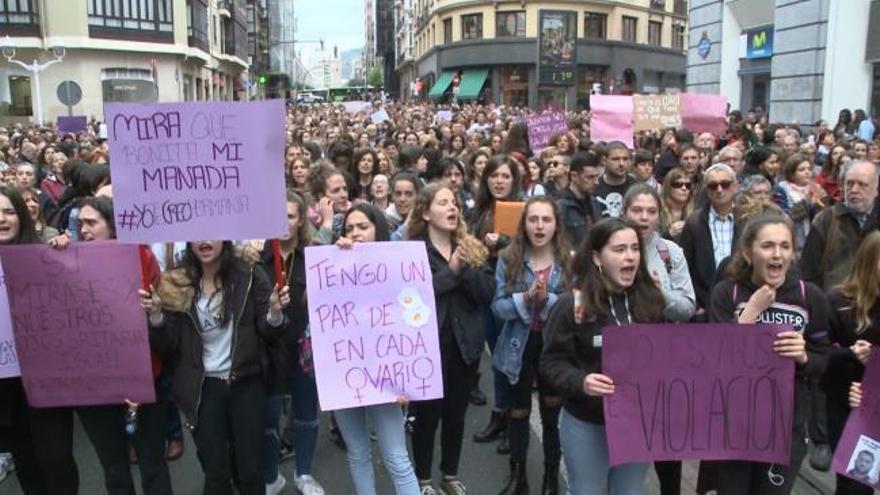 La libertad provisional de 'la Manada' devuelve la indignación a las calles