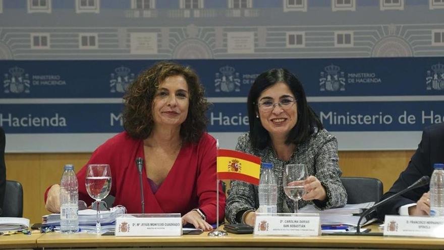 Hacienda evita devolver el IVA a las autonomías pero les da más margen de gasto