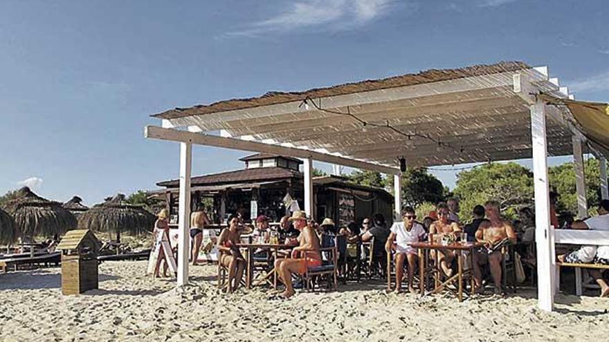 Un idílico paraje natural mallorquín con servicio de restaurante.