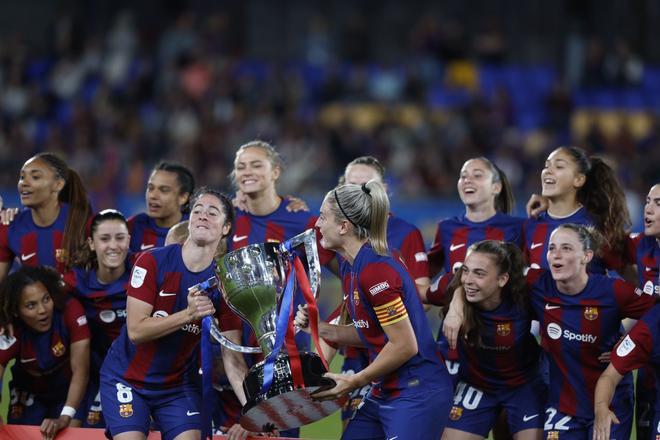 Así fue la entrega del trofeo de Liga F al FC Barcelona