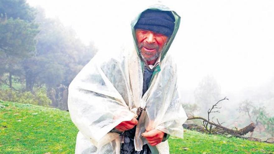 Uno de los pocos segundos en los que se pudo ver a Genaro López, antes de desaparecer de nuevo entre las brumas de Monte Constantino.