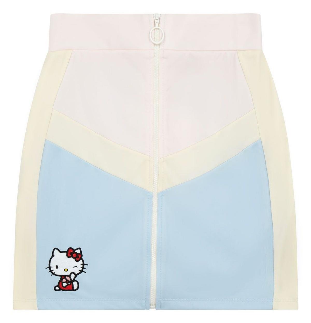 Minifalda tricolor de ASOS x Hello Kitty. (Precio: 41,99 euros)